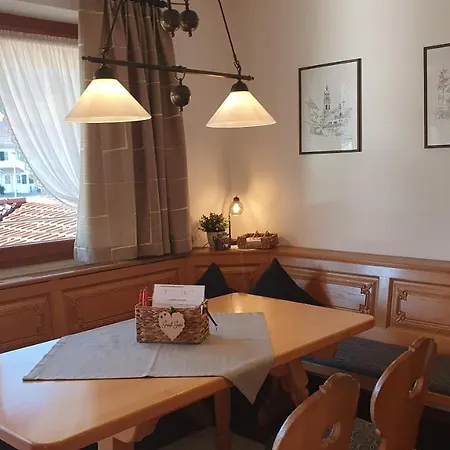 Schweiger Apartmán *